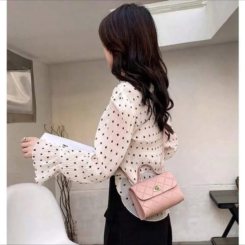 ⚠️Clearance Small Crossbody Messenger Bag Pink - Picture 3 of 4